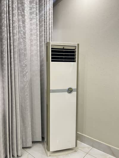 Gree Floor standing AC