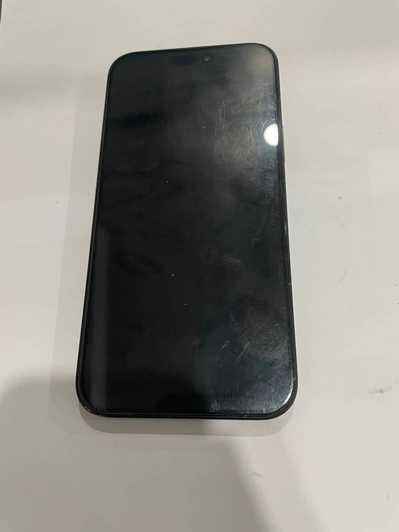 Apple iPhone 15 plus 4