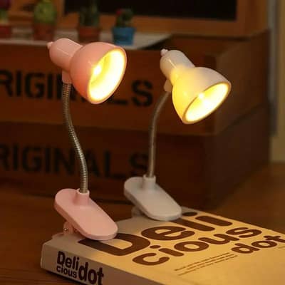Portable Clip LED Book Lamp - Flexible, Random Color
