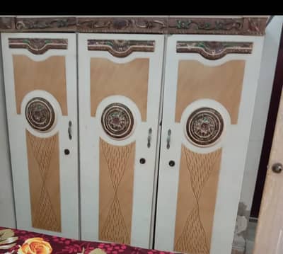 2 doors