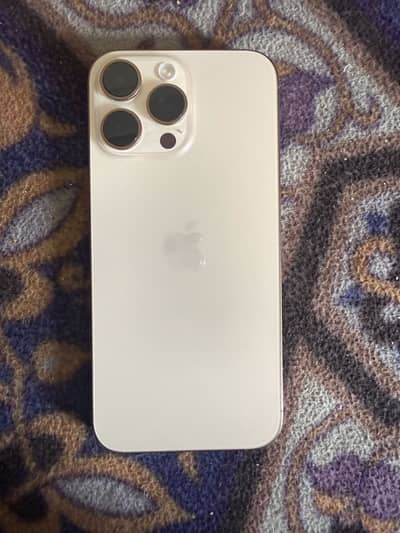 Apple iPhone 16 Pro Max