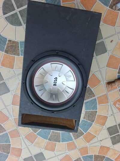 Boss epaker with 800W amplifier