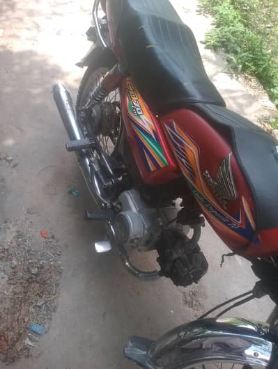 honda CD 70 unregistered
