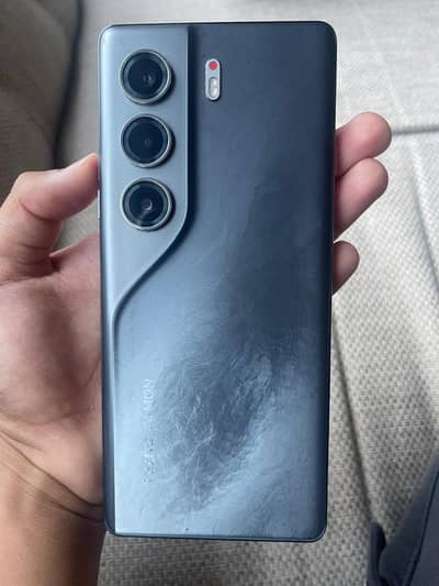 Tecno CAMON 40 Pro