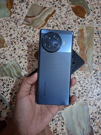 Tecno Spark 20 Pro Plus