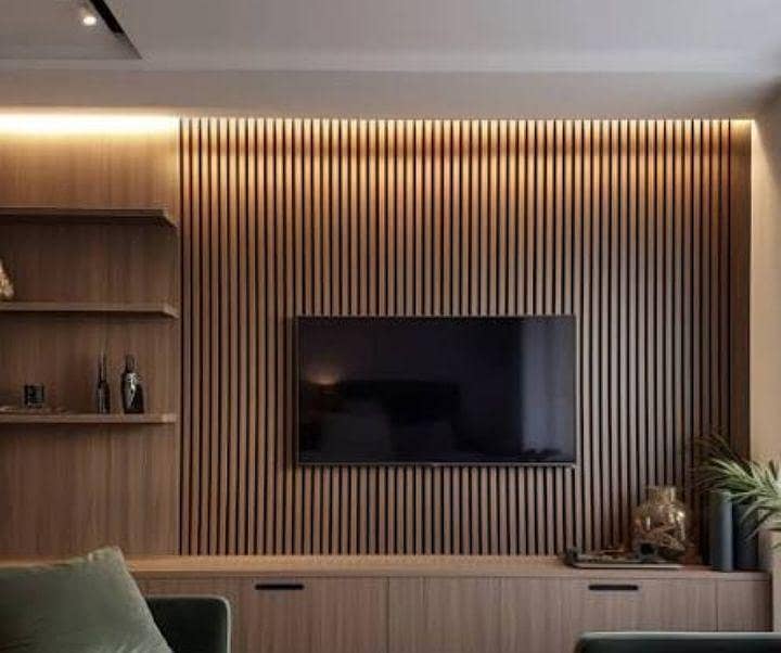 Wall palling and ceiling. 0