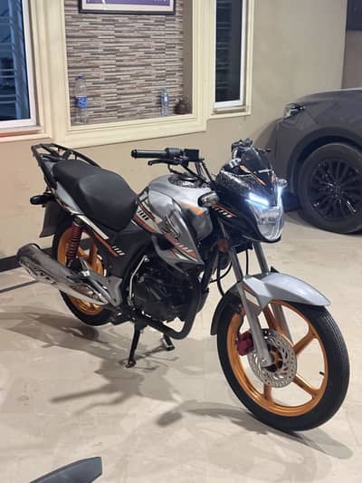 CB 150 F