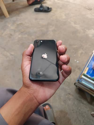 Apple iPhone SE 2022
