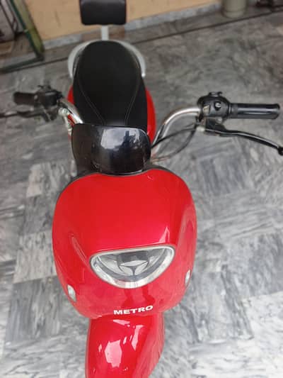Metro M6