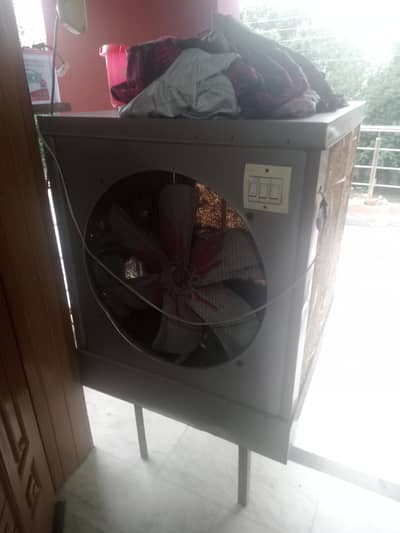 Air cooler 38" for urgent sale at cheap price due to leave country.