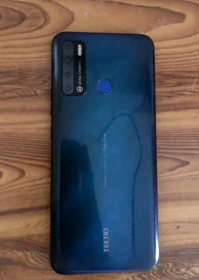 Tecno Pouvoir 4