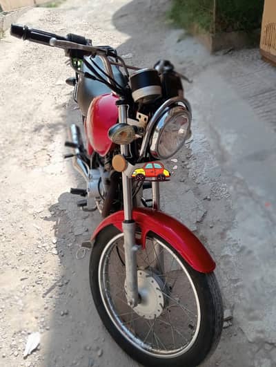 Suzuki Gs150 in lush condition
