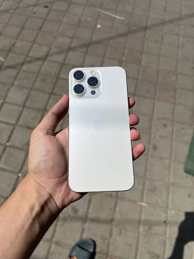 Apple iPhone 15 Pro Max