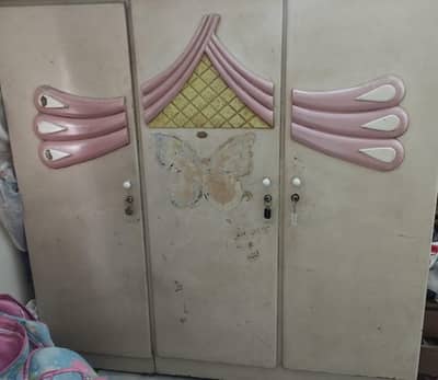 3 Door Wardrobe / Almirah – Strong & Spacious
