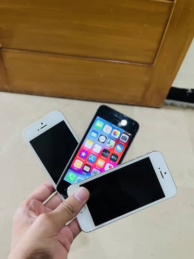 Apple iPhone 5s 64GB 16GB