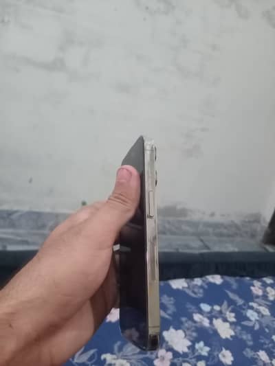Apple iPhone 14 Pro