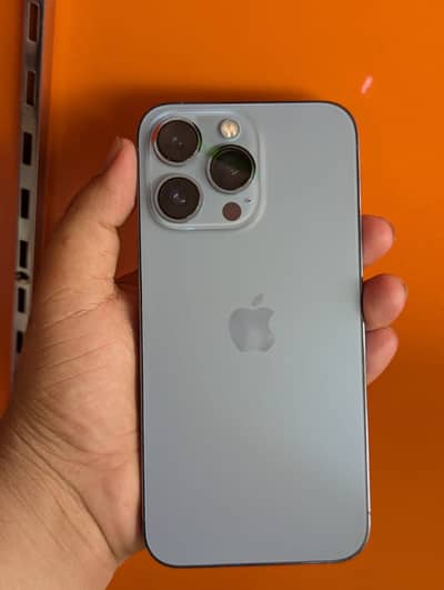 Apple iPhone 13 Pro