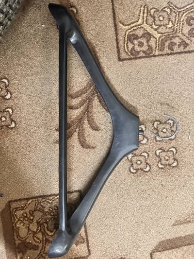 Cloth hanger