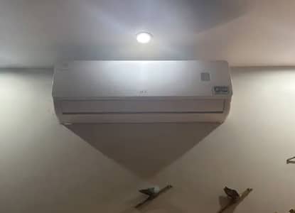 PEL 2 Ton Inverter AC