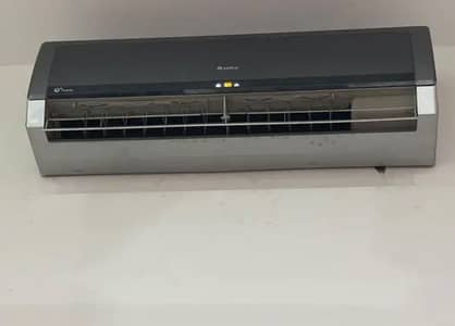 Gree 1.5 Ton Inverter AC | Original Condition | Excellent Cooling