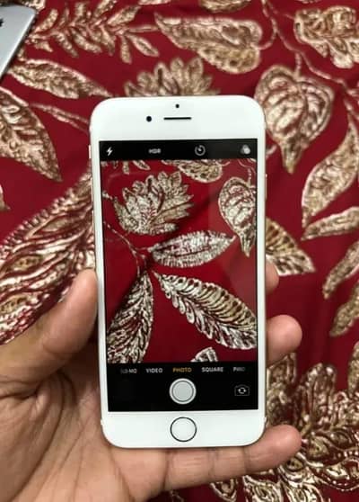 Apple iPhone 6