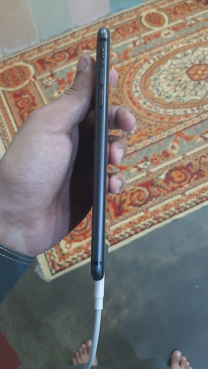 Apple iPhone 8 Plus 7