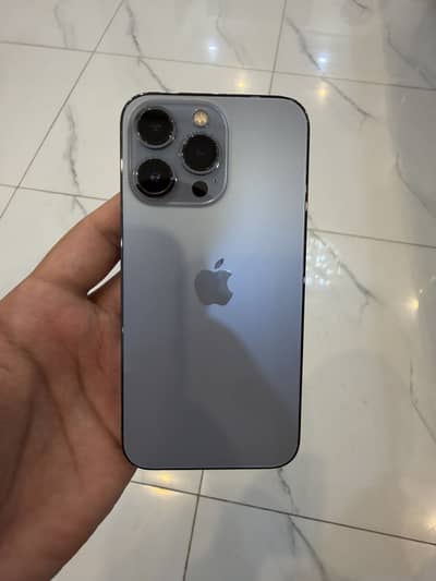 Apple iPhone 13 Pro