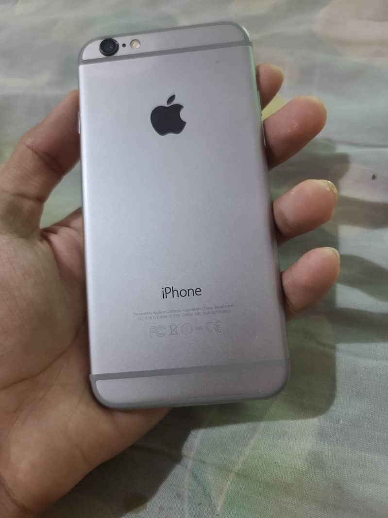 Apple iPhone 6S 2