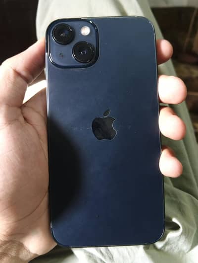 Apple iPhone 13