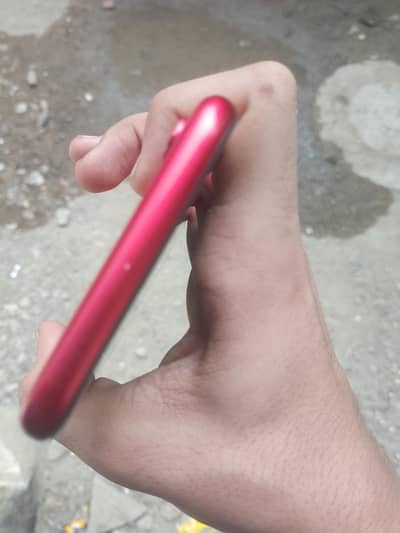 Apple iPhone XR