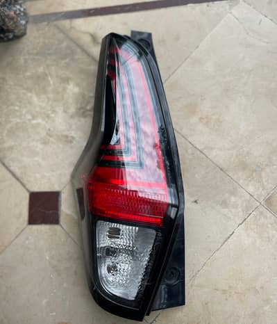 Nissan Dayz Highway Star 2022 genuine back tail light(left side)