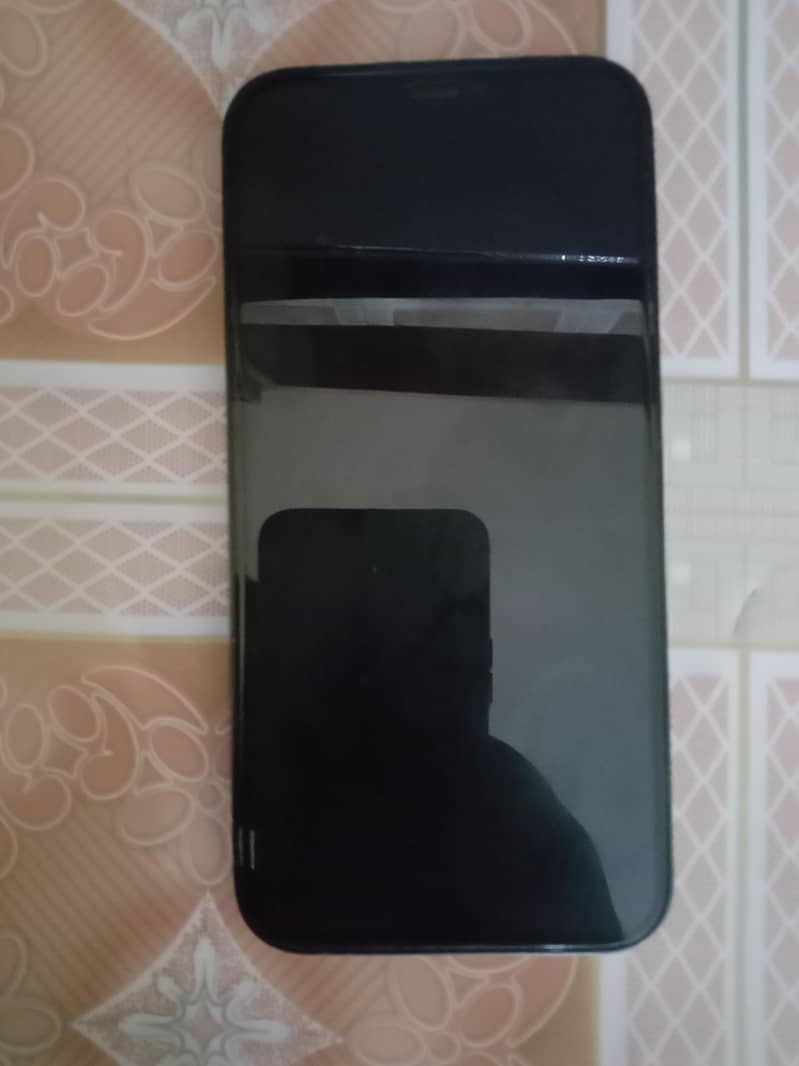 Apple iPhone 12 1