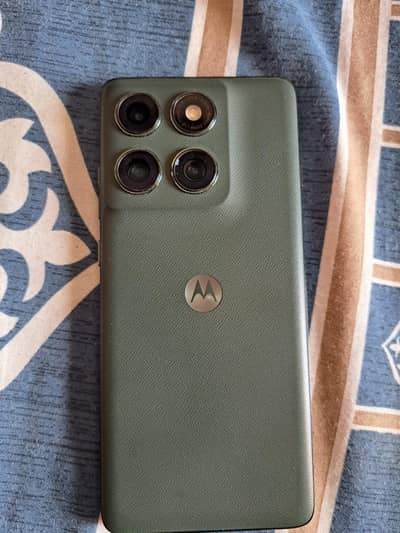Motorola Edge 2025