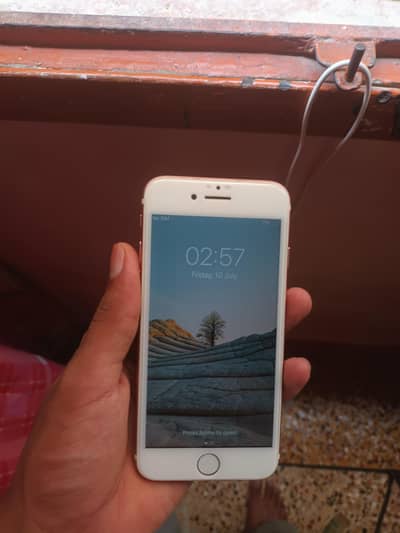 Apple iPhone 7
