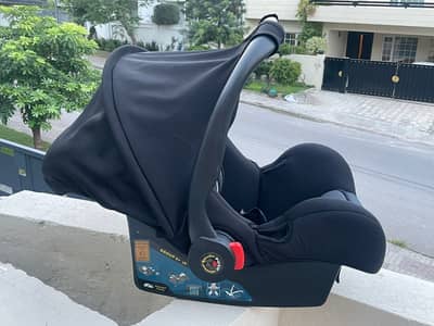 Imported Weeler Baby Carry Cot & Car Seat - Black/Grey