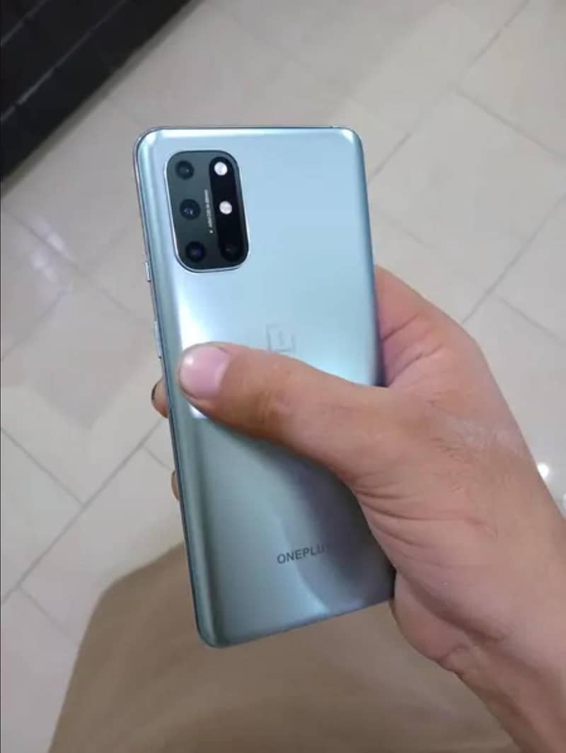 One plus 8T 4