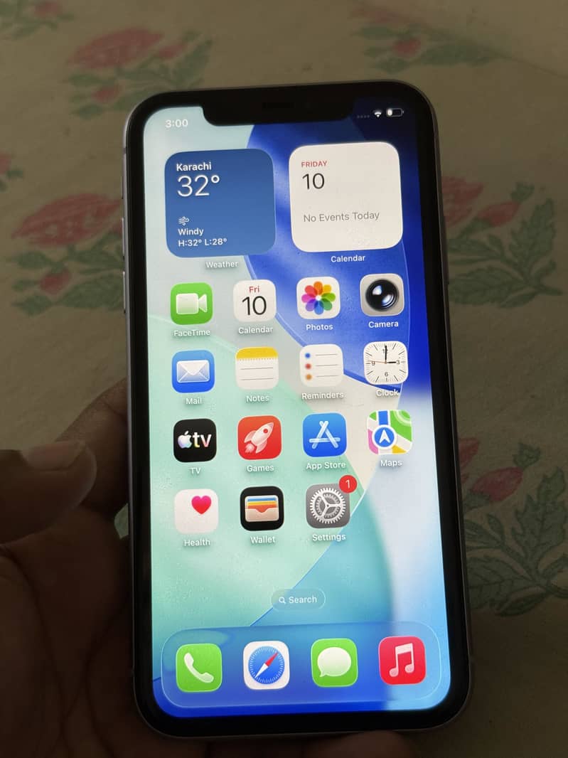 Apple iPhone 11 3