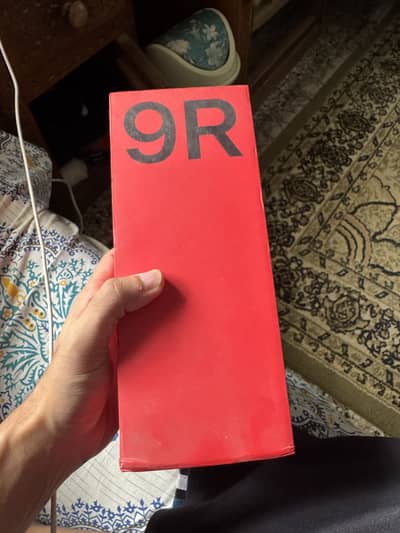 One Plus 9R