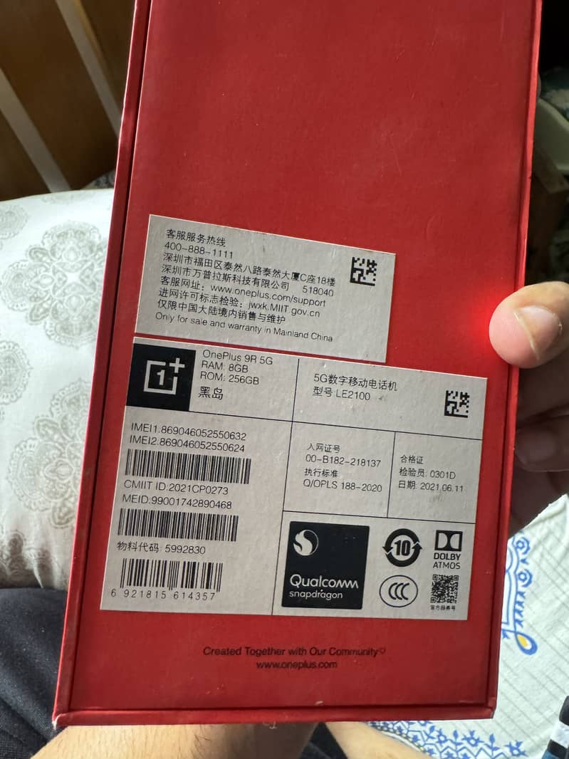 One Plus 9R 1