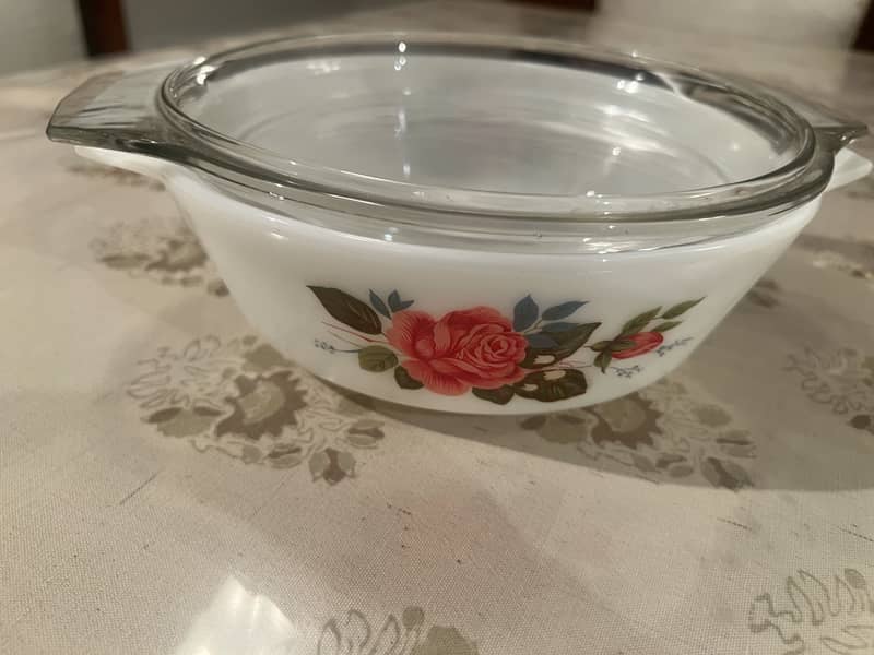 Serving dishes 4