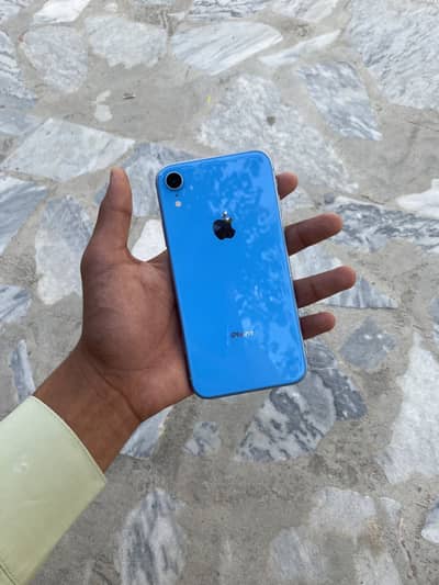 iPhone xr 64gb