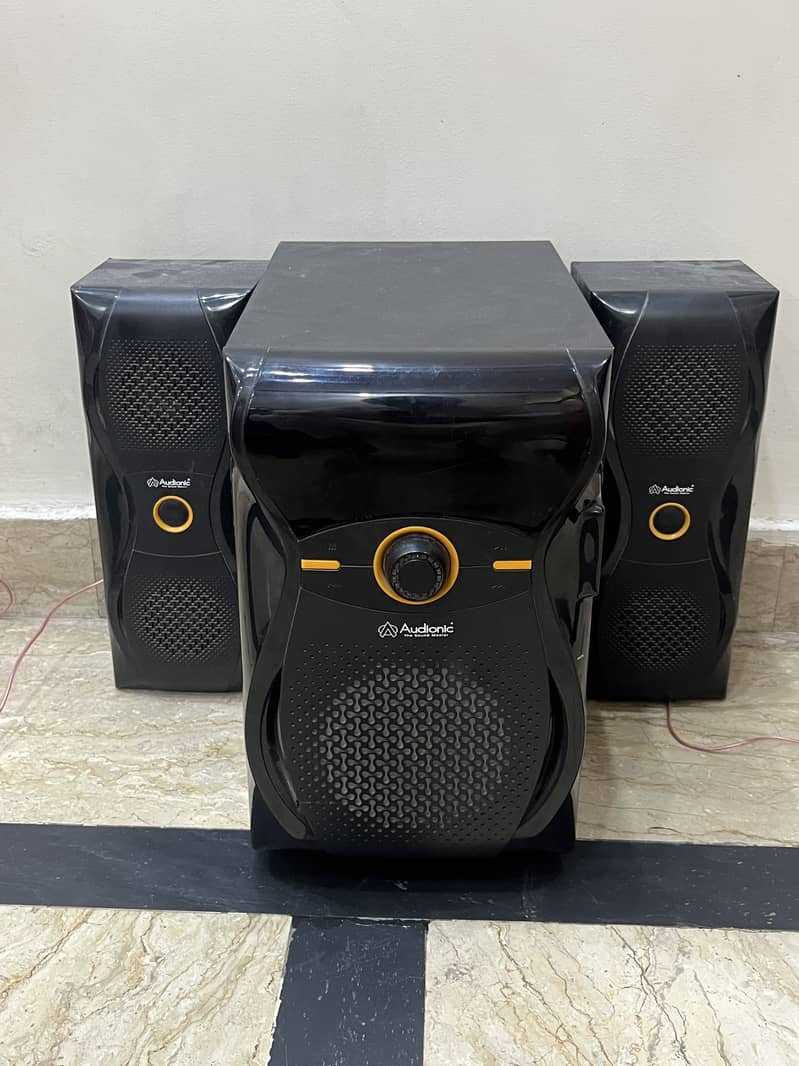 Audionic blutooth speakers 1