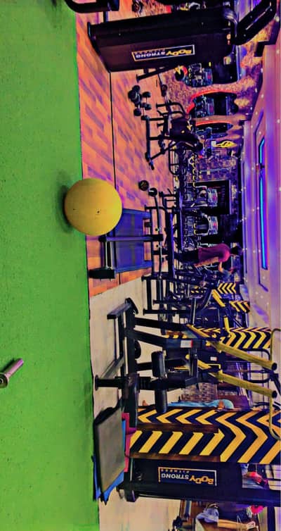 Gym receptionist job for female