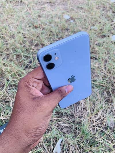 Apple iPhone 11