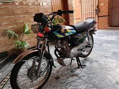 CG 125 bike Prices
