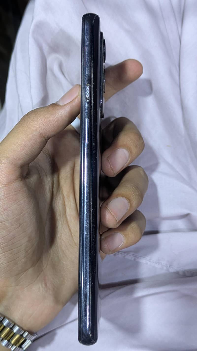 One Plus 9 Lite 2
