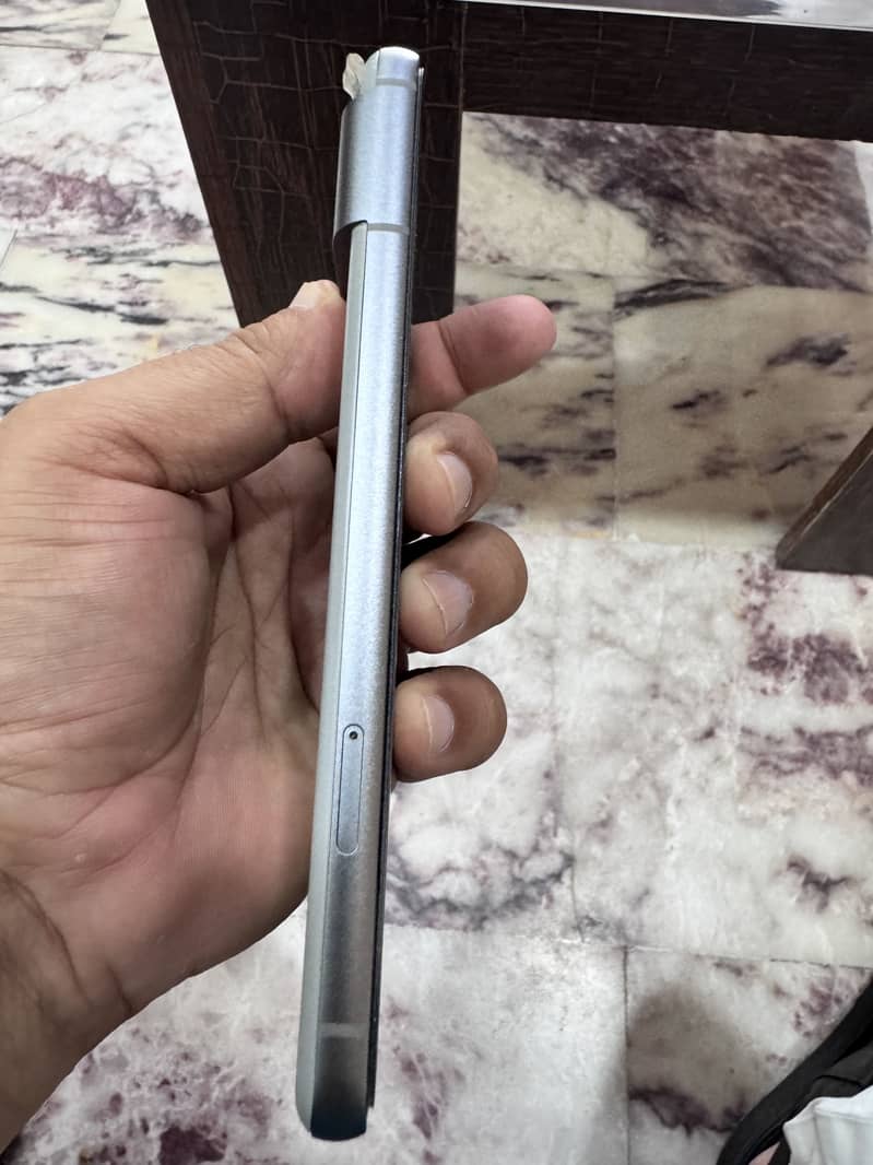 Google Pixel 8 1