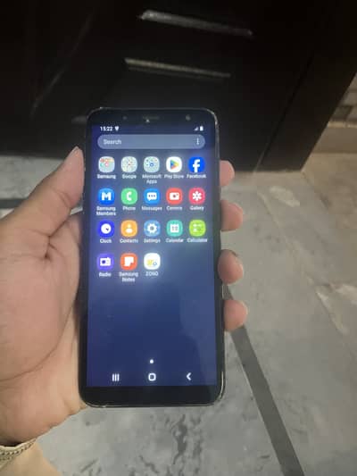 Samsung Mobile J6