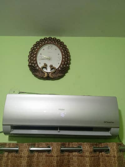 Haier DC inverter 1.5 ton heat and cool, 0323/5100342.