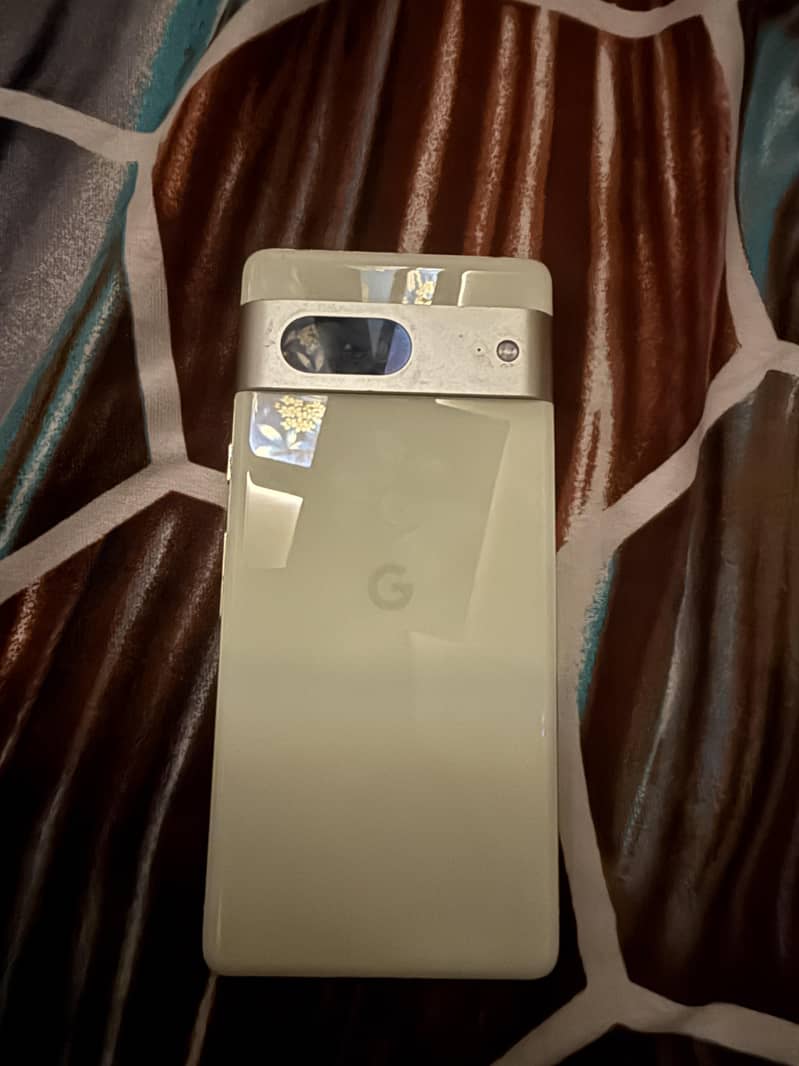 Google pixel 7 5